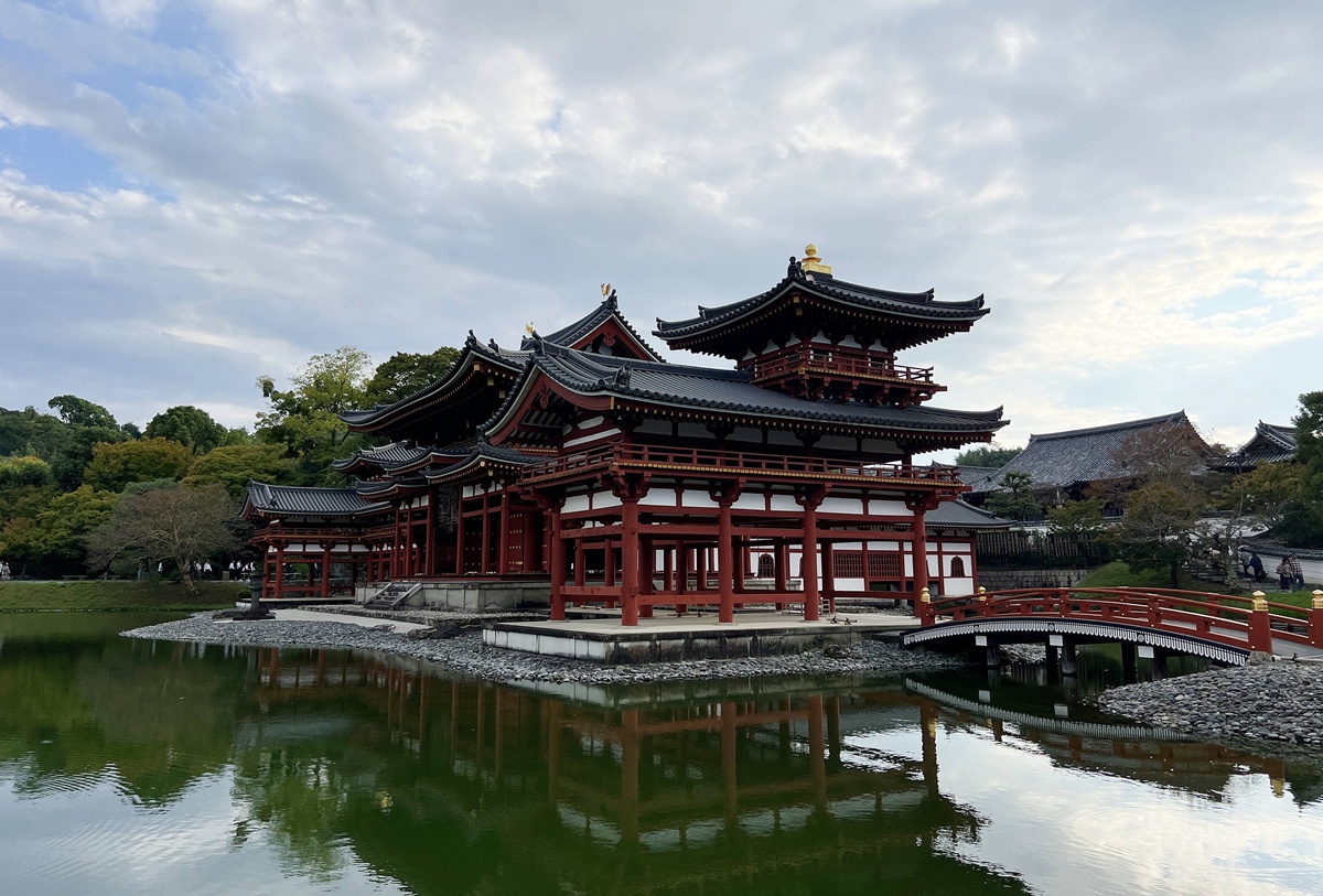 1000年前,日本人為自己建了一座天堂|日本京都世界遺產 宇治平等院與鳳凰堂的極樂淨土想像 @。CJ夫人。 1000年前,日本人為自己建了一座天堂|日本京都世界遺產 宇治平等院與鳳凰堂的極樂淨土想像 @。CJ夫人。