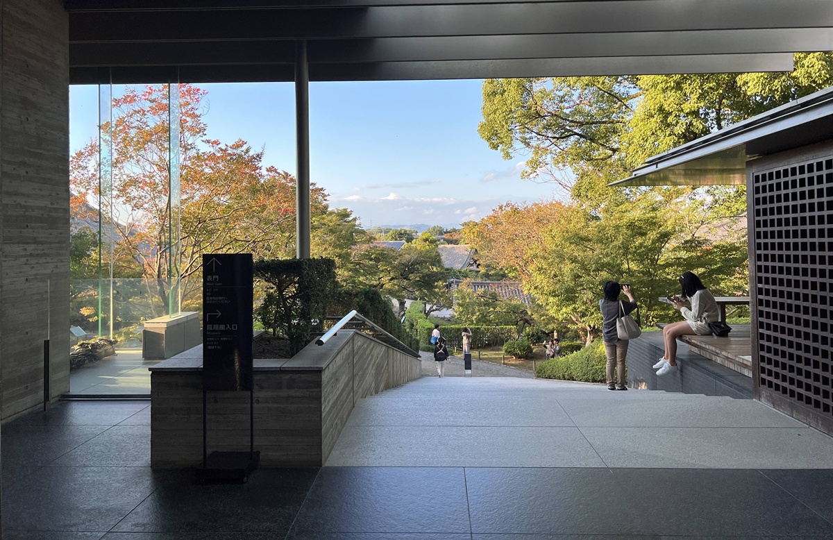 1000年前,日本人為自己建了一座天堂|日本京都世界遺產 宇治平等院與鳳凰堂的極樂淨土想像 @。CJ夫人。 1000年前,日本人為自己建了一座天堂|日本京都世界遺產 宇治平等院與鳳凰堂的極樂淨土想像 @。CJ夫人。