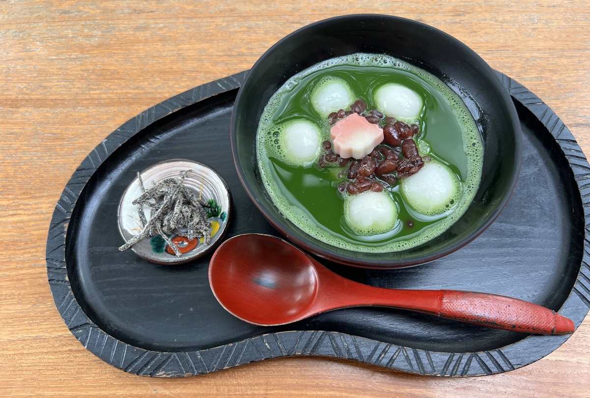 在清水寺許完願之後，我會找間茶屋坐下來｜京都清水寺旁的朝日坂午餐推薦 音羽茶寮、抹茶白玉與舞台蕎麥體驗 @。CJ夫人。