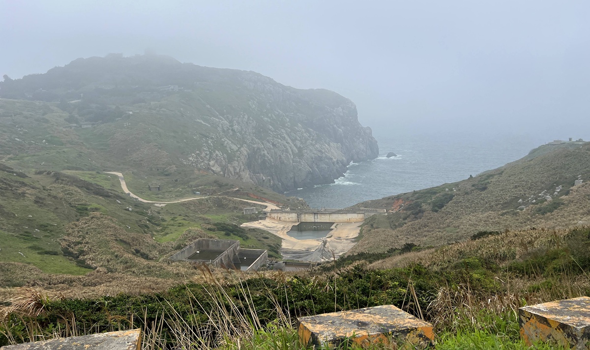 前進台灣最北邊民宿!有時,就是需要一場安靜的邊境感離島旅行|台灣離島馬祖東引住宿推薦 東引海角民宿 @。CJ夫人。 前進台灣最北邊民宿!有時,就是需要一場安靜的邊境感離島旅行|台灣離島馬祖東引住宿推薦 東引海角民宿 @。CJ夫人。