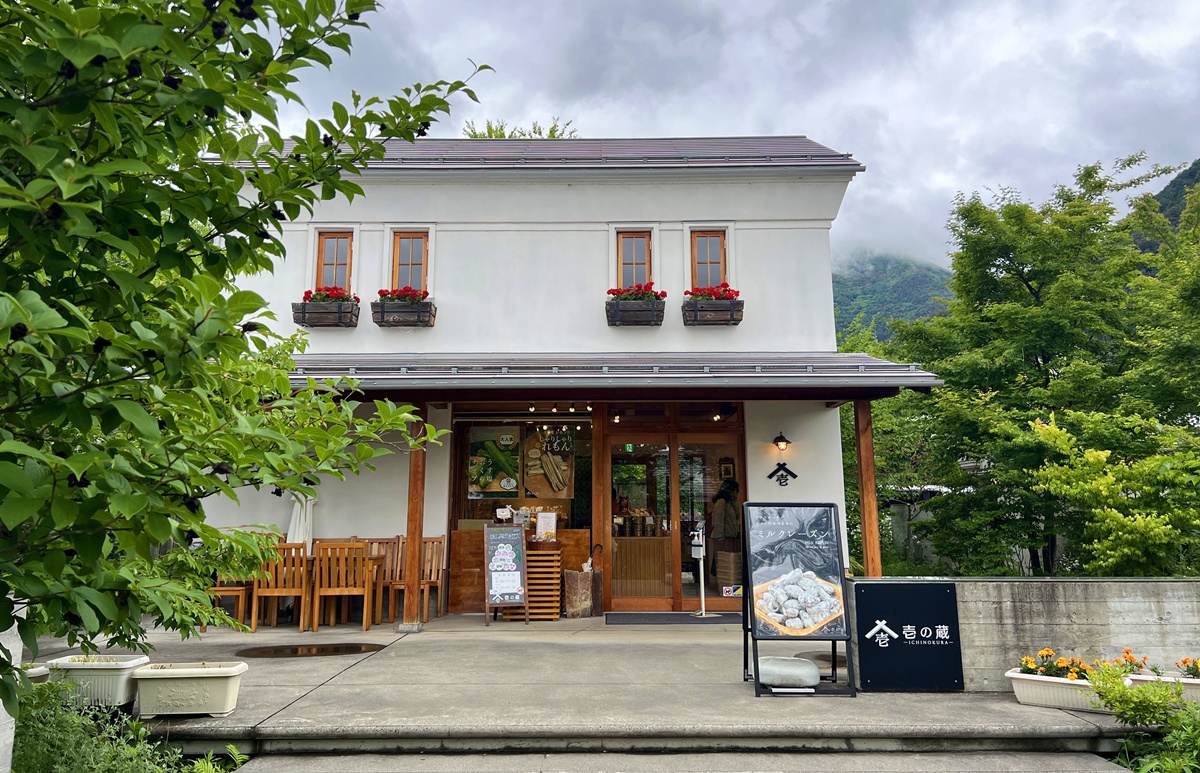 河口湖最值得慢下來的花園聚落！把富士山、山梨果實與職人工藝放進生活裡｜日本山梨縣河口湖的富士大石花園露臺 Fuji Oishi Hanaterrace @。CJ夫人。