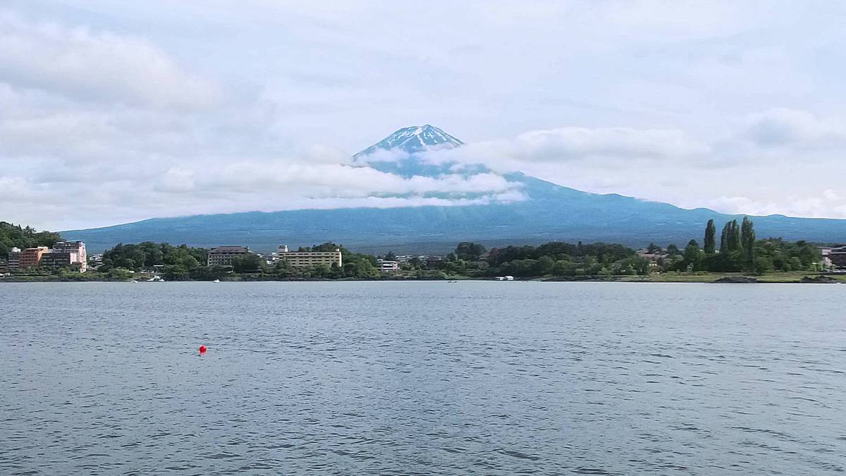 日本有一座山，值得相信一千年！富士山為什麼是世界文化遺產？從火山信仰、登山朝聖、淺間神社、富士五湖到北齋浮世繪，讀懂一座山如何成為千年文化 @。CJ夫人。