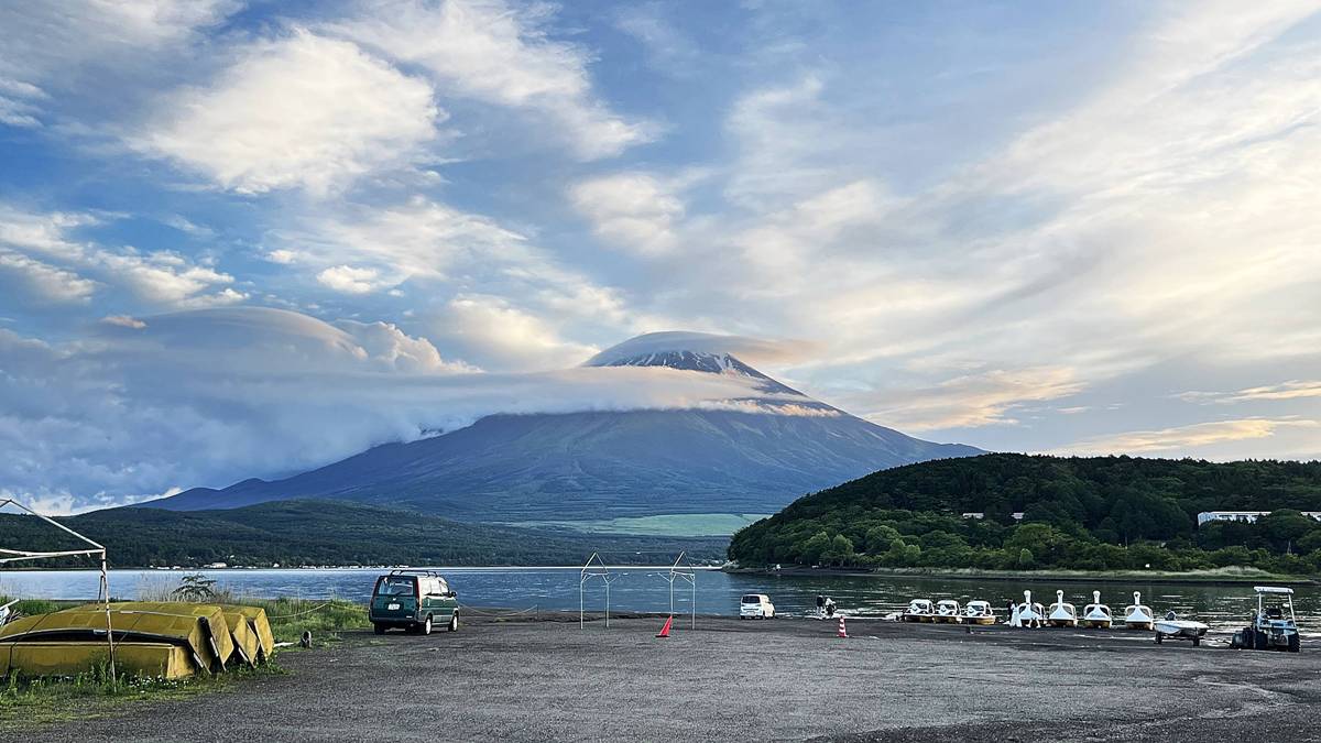 日本有一座山，值得相信一千年！富士山為什麼是世界文化遺產？從火山信仰、登山朝聖、淺間神社、富士五湖到北齋浮世繪，讀懂一座山如何成為千年文化 @。CJ夫人。