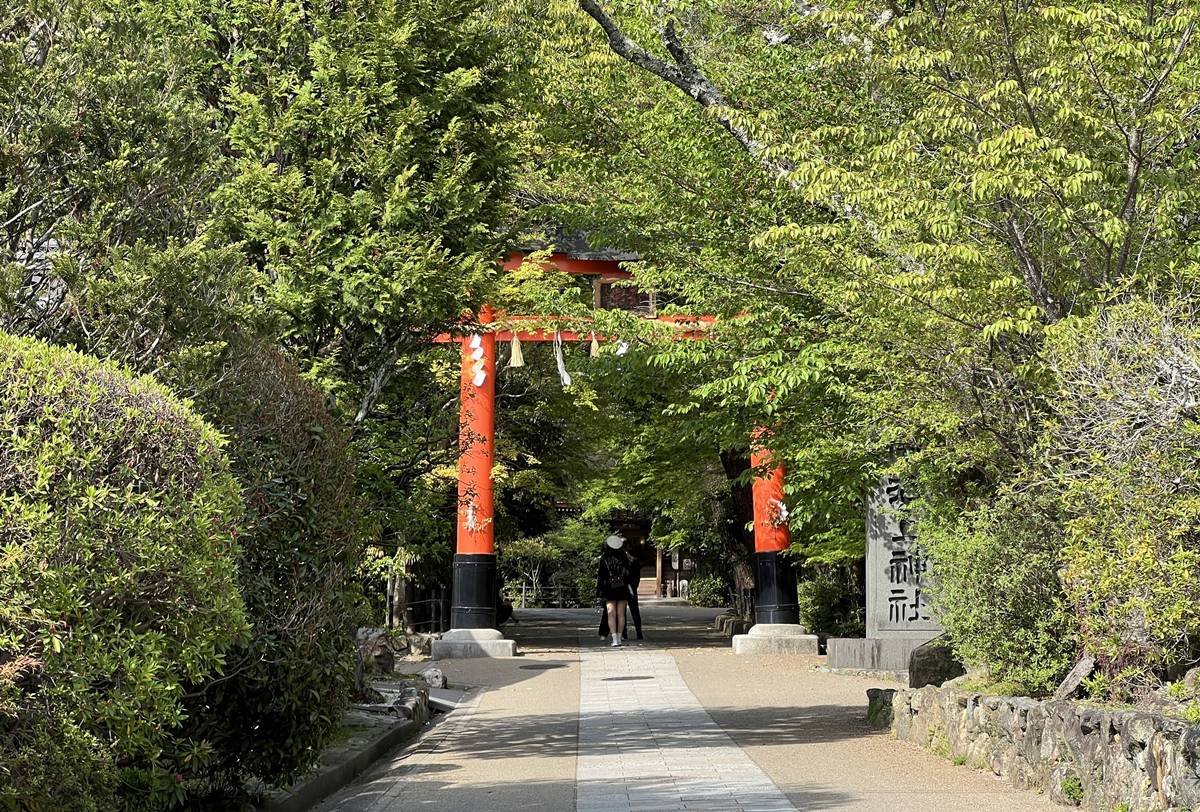 如果京都會說話，17處世界遺產就是她想說的話｜京都自由行必訪寺院神社，從金閣寺、清水寺到平等院，走進千年古都，尋找日本人留給世界的美 @。CJ夫人。
