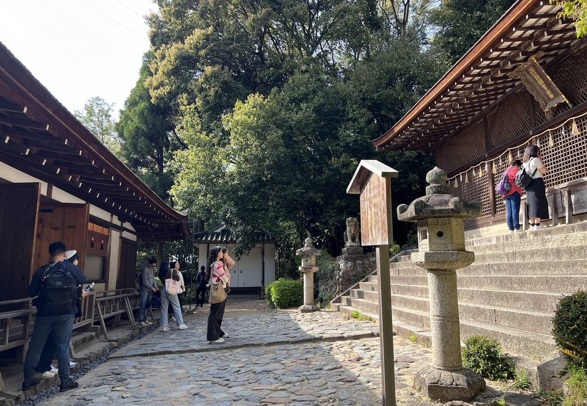 如果京都會說話，17處世界遺產就是她想說的話｜京都自由行必訪寺院神社，從金閣寺、清水寺到平等院，走進千年古都，尋找日本人留給世界的美 @。CJ夫人。
