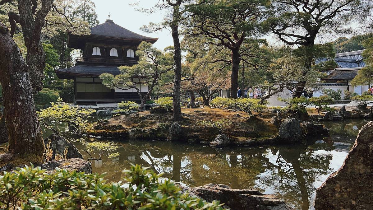 如果京都會說話，17處世界遺產就是她想說的話｜京都自由行必訪寺院神社，從金閣寺、清水寺到平等院，走進千年古都，尋找日本人留給世界的美 @。CJ夫人。