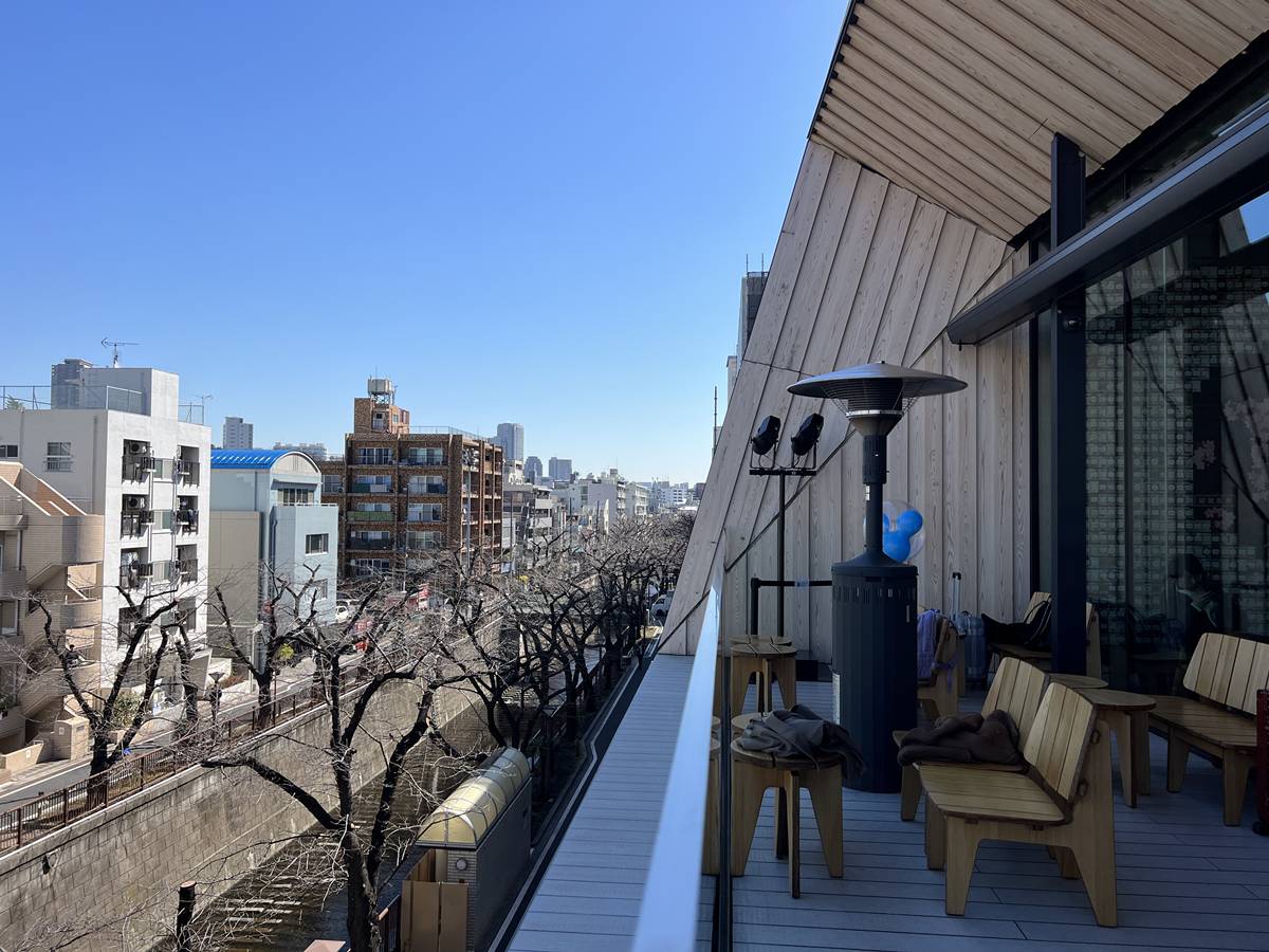 當咖啡館不再只是販售咖啡，一座讓人探索咖啡文化的建築｜日本東京中目黑星巴克臻選&reg;東京烘焙工坊（Starbucks Reserve&reg; Roastery Tokyo） @。CJ夫人。